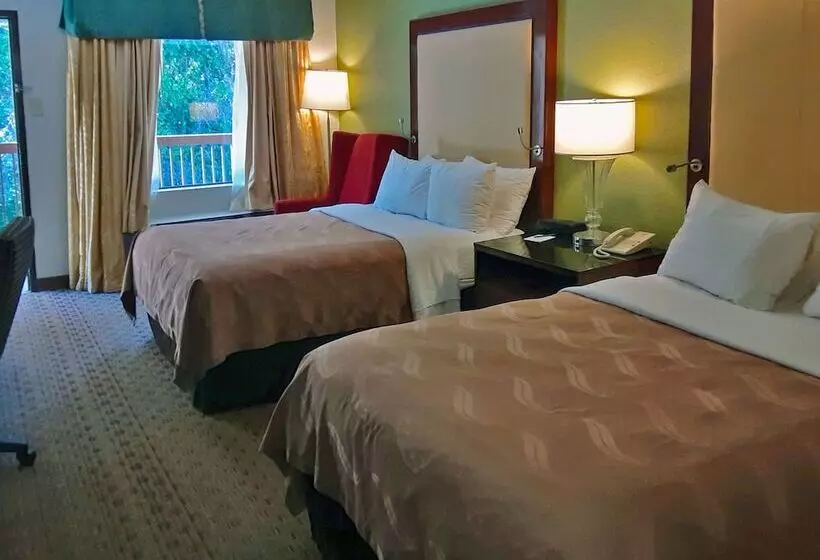 ２ダブルベッドのスタンダードルーム, Quality Inn Morganton Southeast