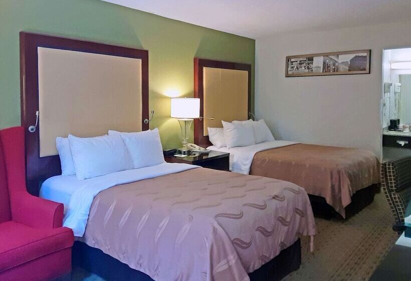 Номер Стандарт 2 Двуспальные Кровати, Quality Inn