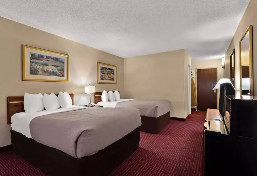 ２ダブルベッドのスタンダードルーム, Quality Inn & Suites