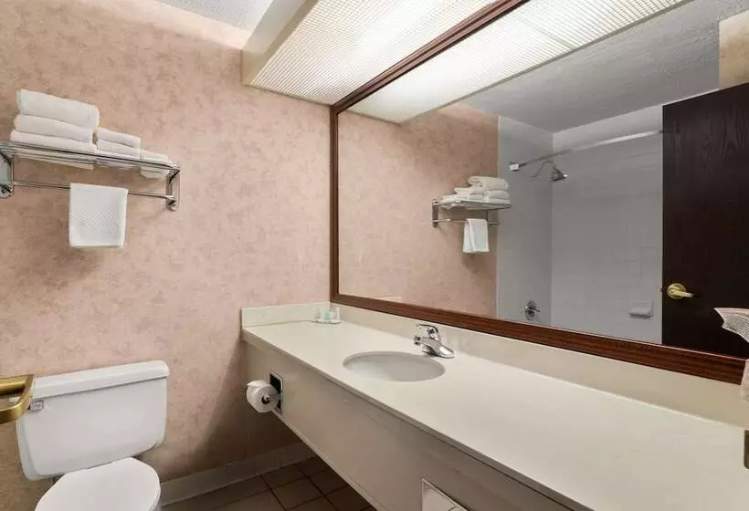 スイート, Quality Inn & Suites