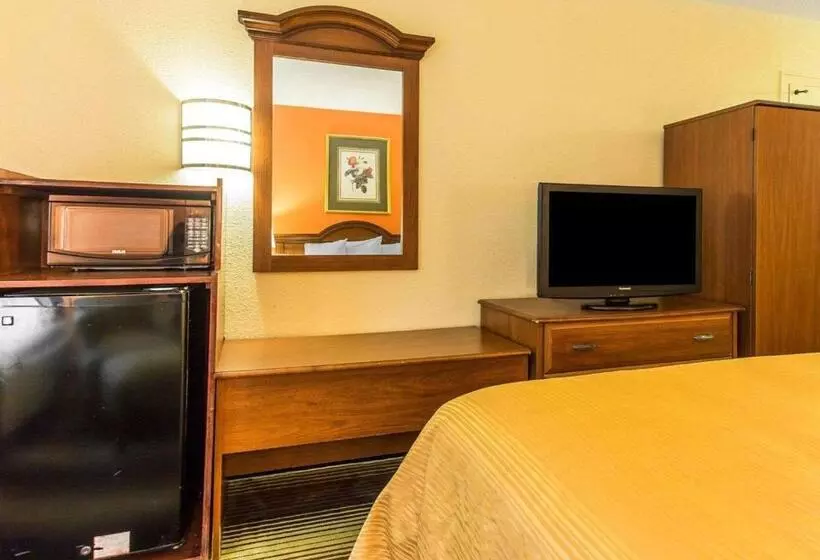 身障者適用スタンダードルーム, Quality Inn University