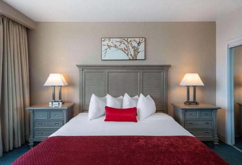 디럭스 스위트 킹 침대, Ramada By Wyndham Kissimmee Gateway   Free Theme Park Shuttle