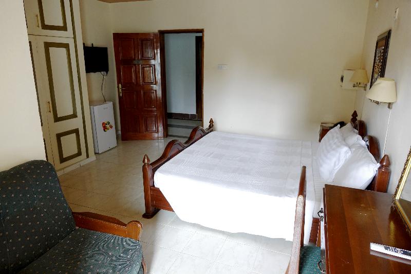 비즈니스룸, Ramada By Wyndham Kissimmee Gateway   Free Theme Park Shuttle