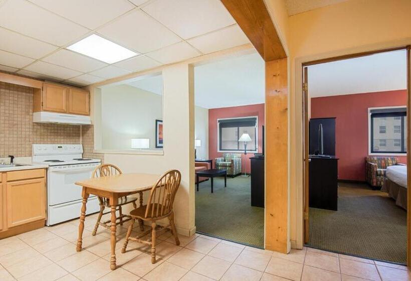 جناح سرير كينج, Red Lion Hotel Gillette