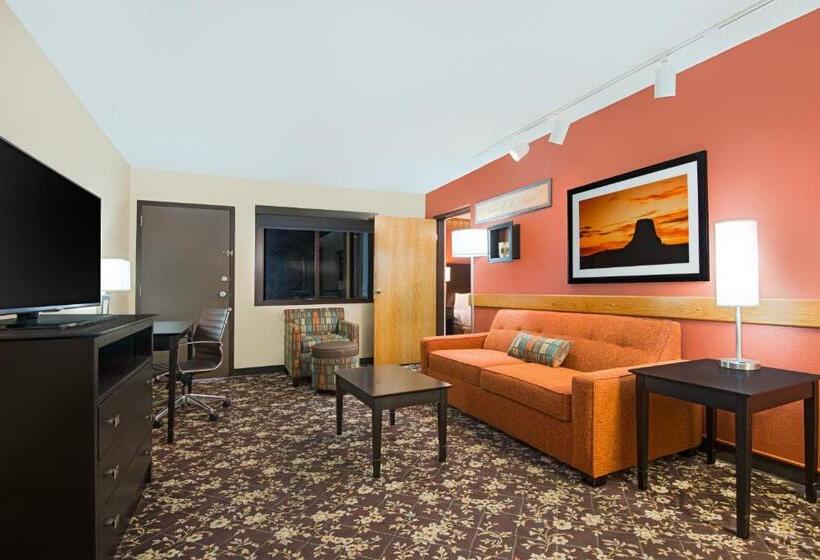 غرفة قياسية سرير كينج, Red Lion Hotel Gillette