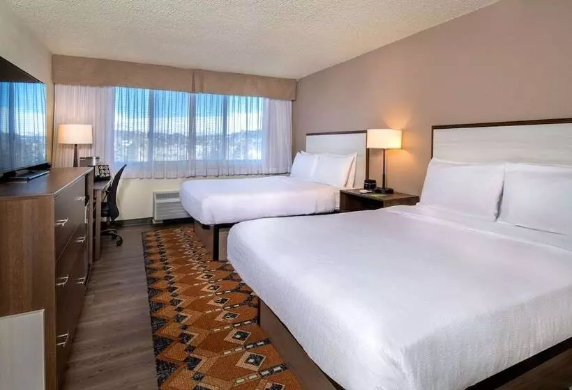 ２ダブルベッドのスタンダードルーム, Holiday Inn Estes Park, An Ihg