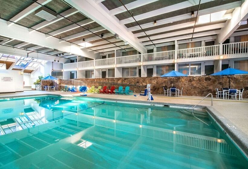 ２ダブルベッドのスタンダードルーム, Holiday Inn Estes Park, An Ihg