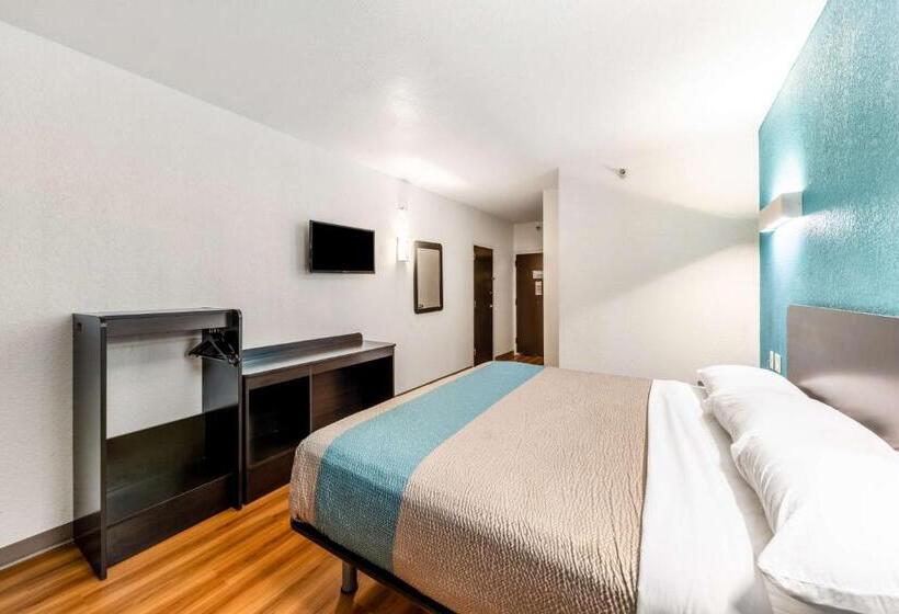 带大床的标准间, Motel 6 Lewisville, Tx   Medical City