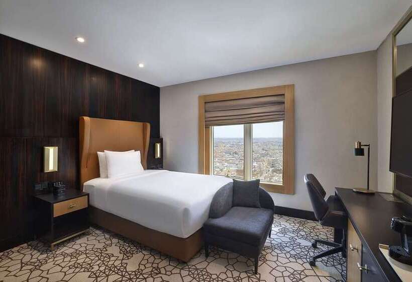 Номер Стандарт, Alex Johnson Rapid City Curio Collection By Hilton