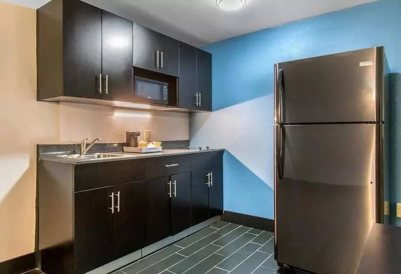 スイート, Hawthorn Extended Stay By Wyndham Chambersburg
