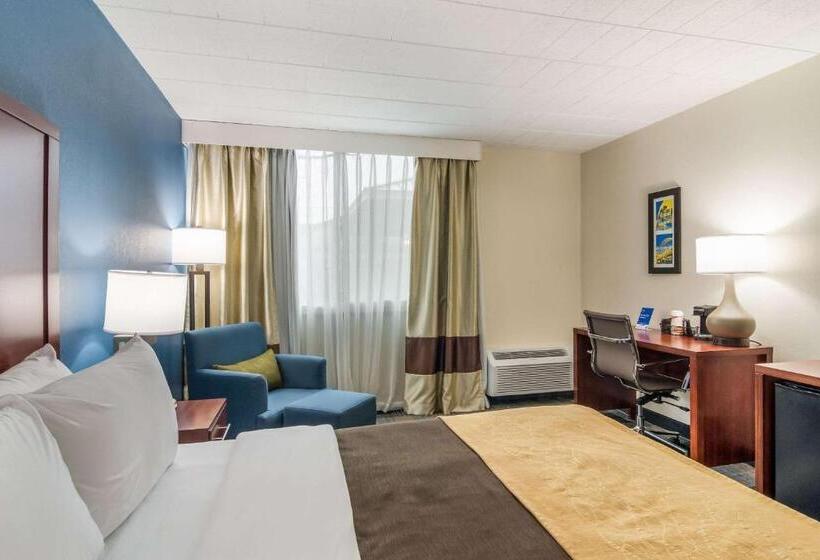 适合残疾人使用的标准间, Comfort Inn & Suites