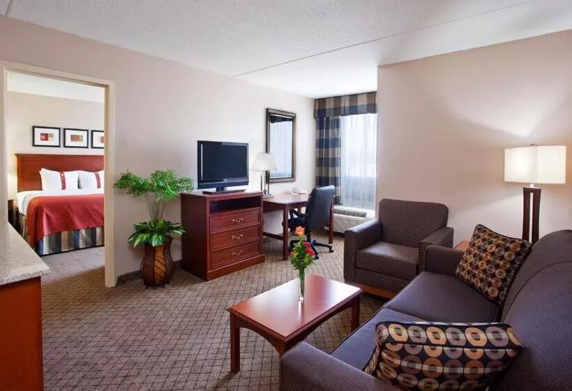 اتاق اجرایی با تخت بزرگ, Holiday Inn Cincinnati Eastgate, An Ihg