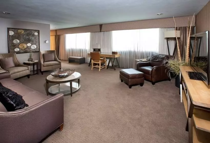 سوئیت پرزیدنت, Holiday Inn Sioux Falls City Center By Ihg