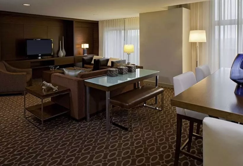 デラックススイート, Hyatt Regency Ohare Chicago