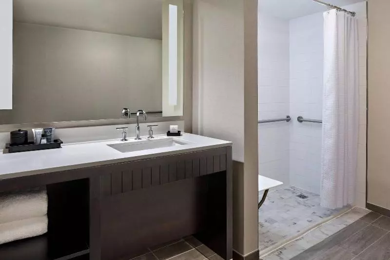 اتاق استاندارد با تخت بزرگ, Jw Marriott Houston By The Galleria