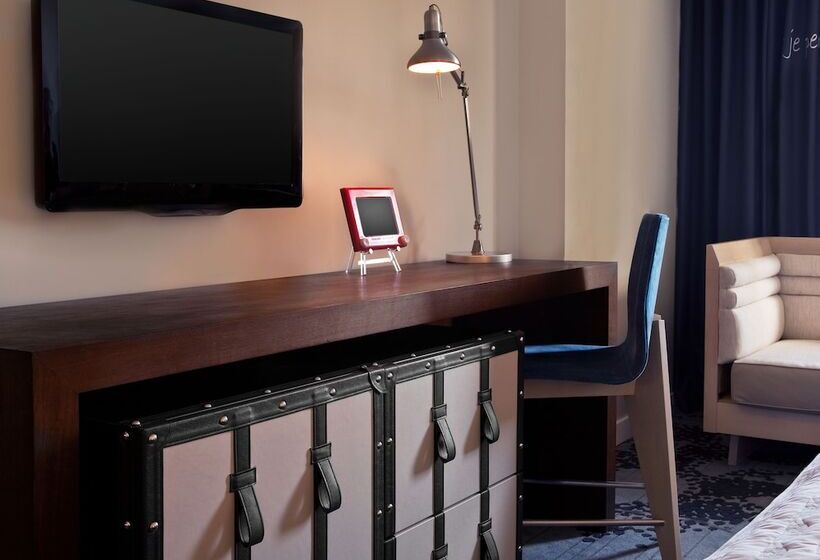 חדר קלאסי מיטה זוגית, Le Meridien New Orleans