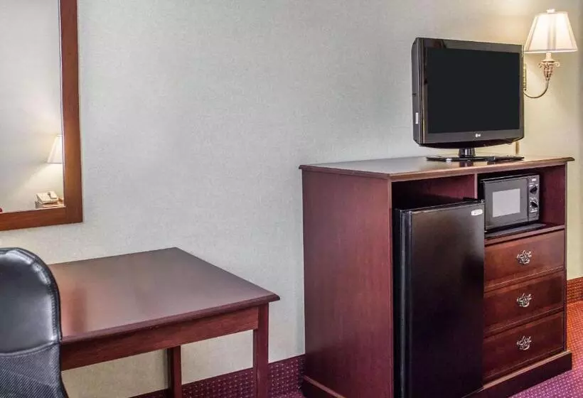 اتاق استاندارد, Quality Inn & Conference Center