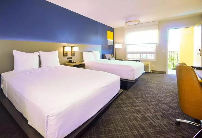 2ダブルベッドのスタンダードルーム, Comfort Inn Encinitas Near Legoland