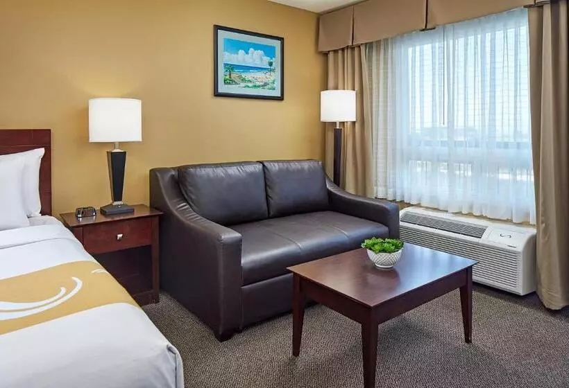 キングサイズベッドのスタンダードルーム, Comfort Inn Encinitas Near Legoland