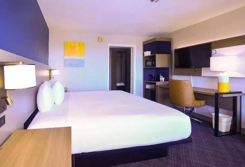 キングサイズベッドのスタンダードルーム, Comfort Inn Encinitas Near Legoland