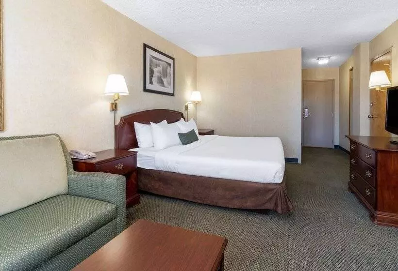 デラックスルーム, Ramada By Wyndham Reno Hotel & Casino