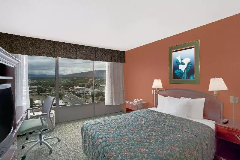 スタンダードルーム, Ramada By Wyndham Reno Hotel & Casino