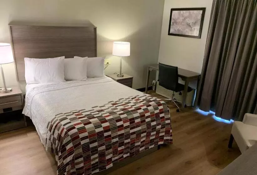 اتاق لوکس, Red Roof Inn Niagara Falls