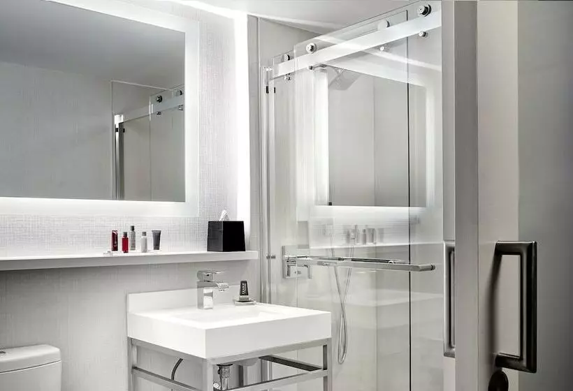 اتاق کلاب, San Francisco Marriott Union Square