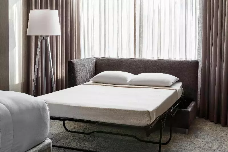 Club Room King Bed, San Francisco Marriott Union Square