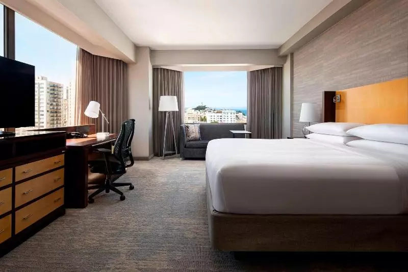 Club Room King Bed, San Francisco Marriott Union Square