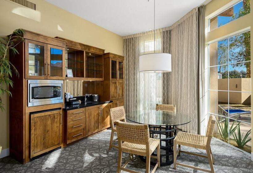 Вилла 2 Спальни, Grand Hyatt Indian Wells Resort & Villas