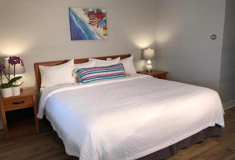 스탠다드 룸 킹사이즈 침대, Hyannis Inn