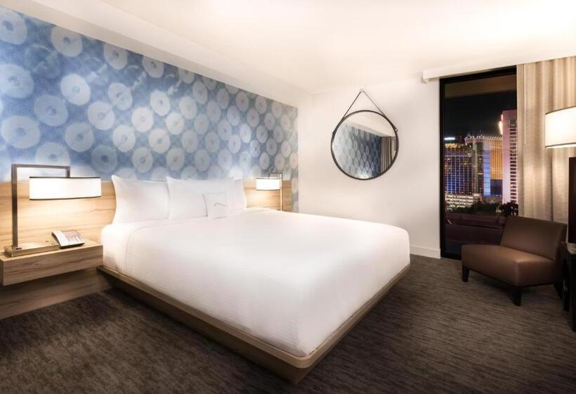 اتاق دلوکس با تخت کینگ و چشم‌انداز, The Linq Hotel + Experience