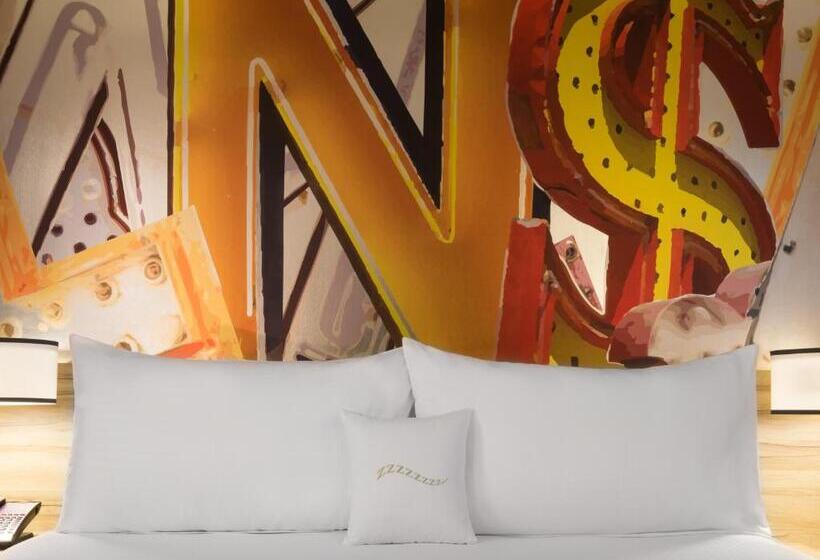 带泳池观景的豪华房, The Linq Hotel + Experience