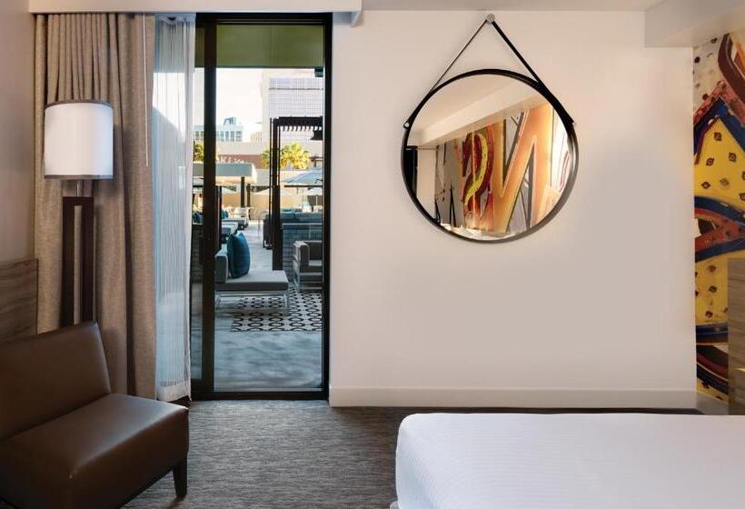 디럭스 코티지, The Linq Hotel + Experience