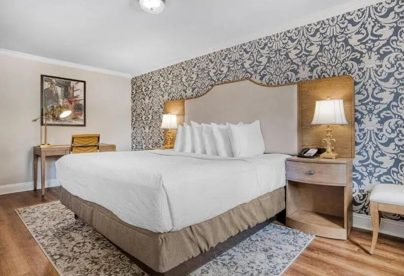 اتاق اجرایی با تخت بزرگ, Best Western Plus French Quarter Courtyard
