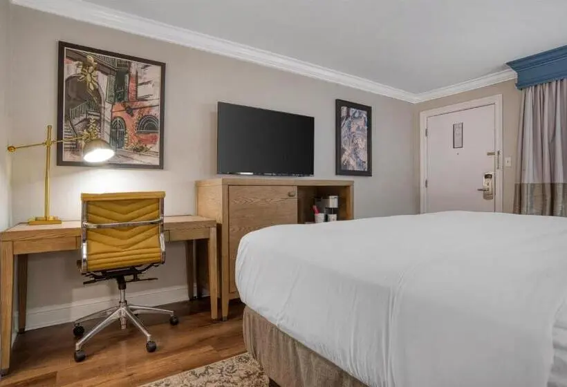 اتاق اجرایی با تخت بزرگ, Best Western Plus French Quarter Courtyard