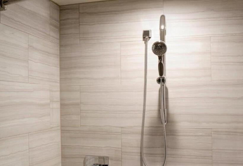 غرفة قياسية سرير كينج, Detroit Marriott Southfield