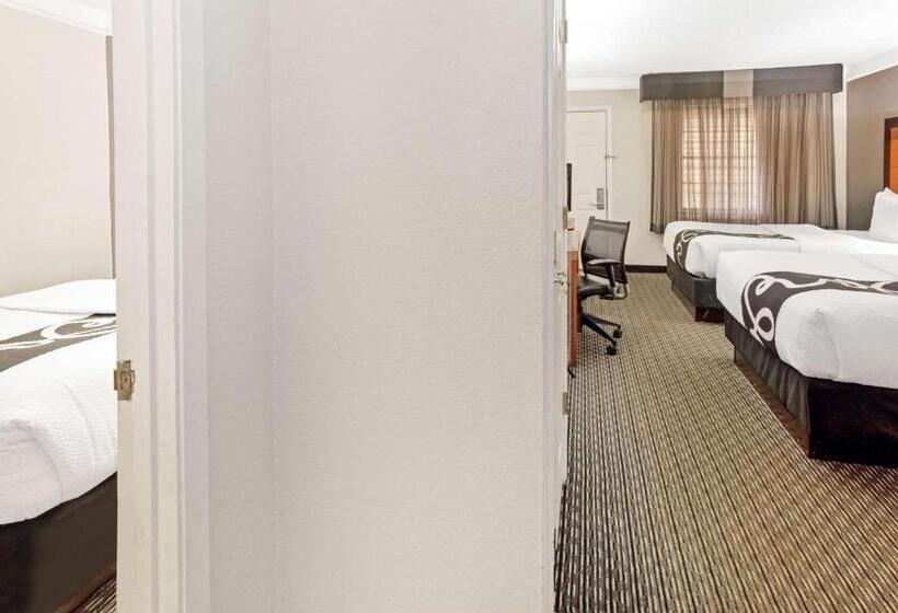 سوییت خانوادگی, La Quinta Inn By Wyndham Wichita Falls