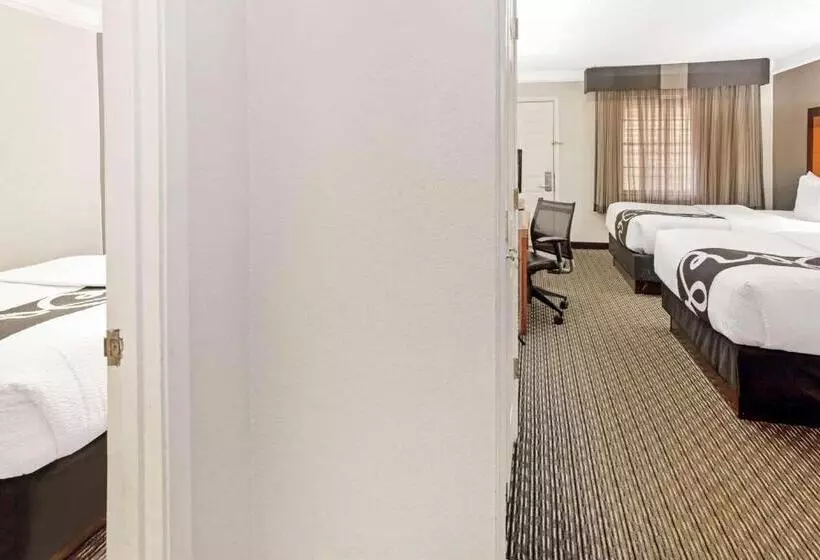 سوییت خانوادگی, La Quinta Inn By Wyndham Wichita Falls