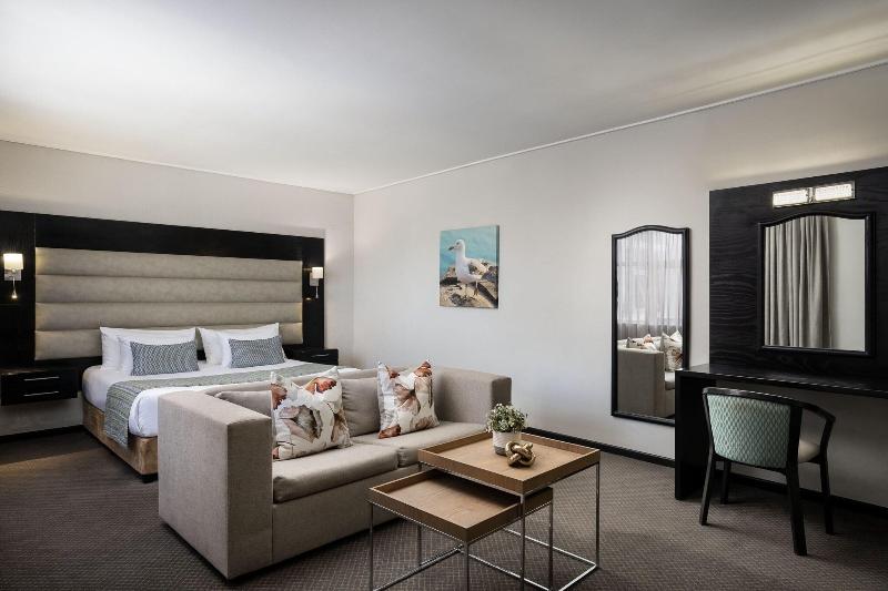 חדר דחוקס עם מיטת קינג, Mayflower Park