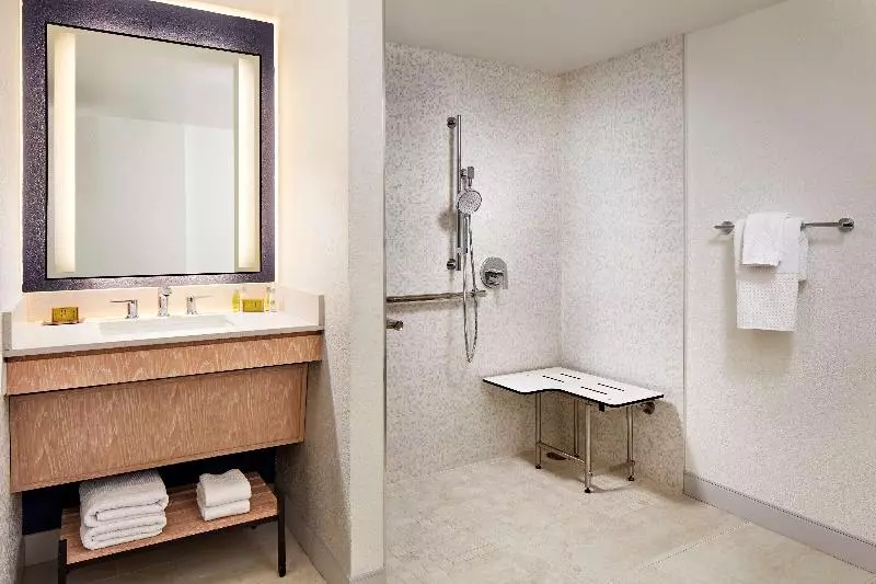 اتاق استاندارد برای معلولان, Mdr Marina del Rey, a Doubletree by Hilton