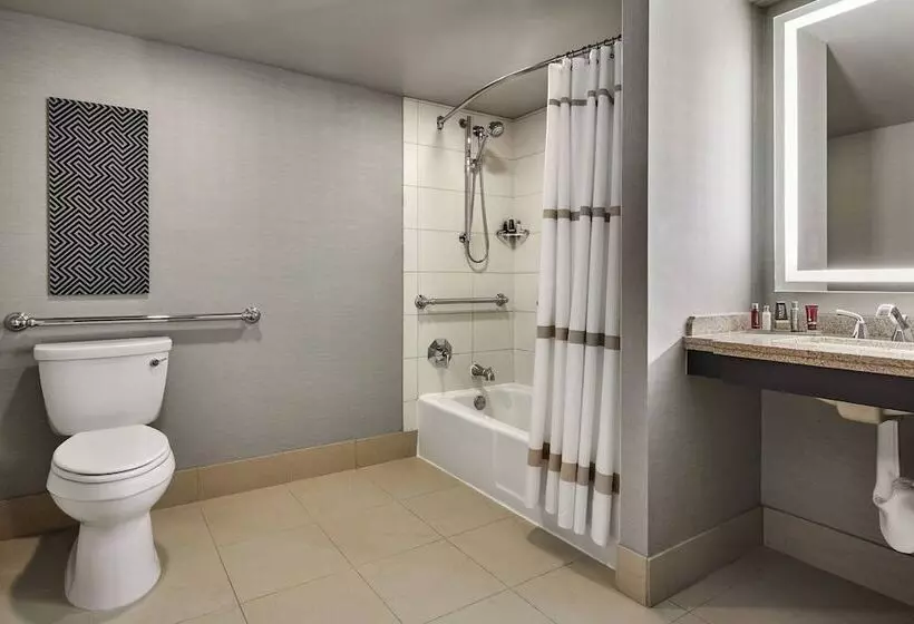 ダブルベッドスタンダードルーム, Portland Marriott Downtown Waterfront