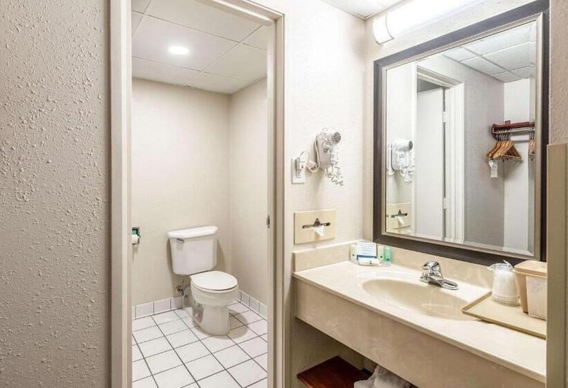غرفة بيزنس, Quality Inn Bradley Bourbonnais