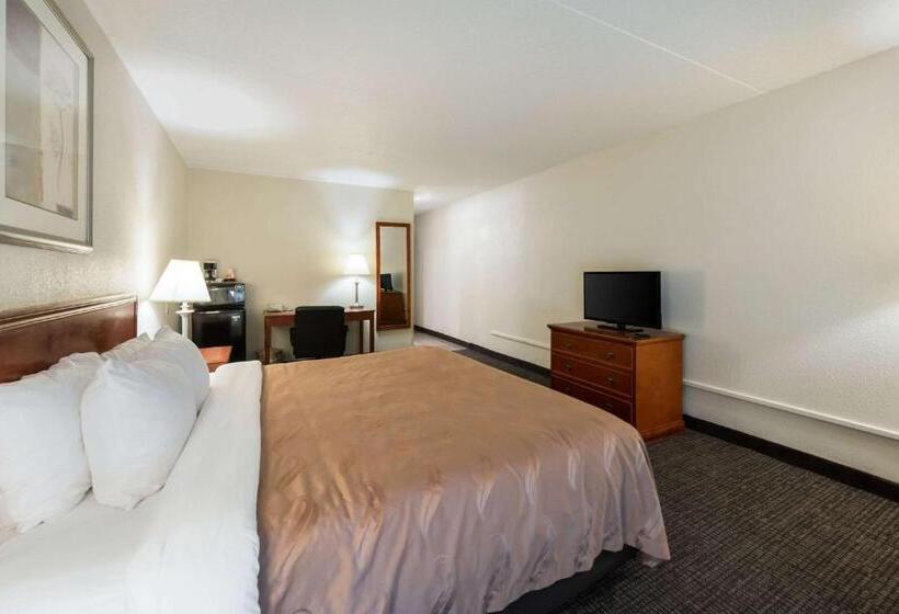 Business odası, Quality Inn Bradley Bourbonnais
