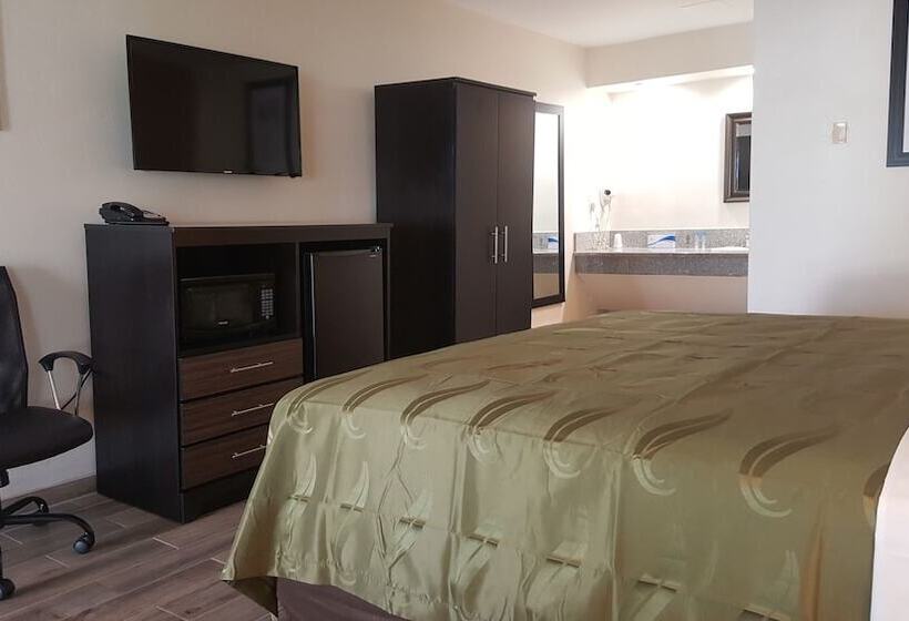 Номер Deluxe, Quality Inn Escondido Downtown