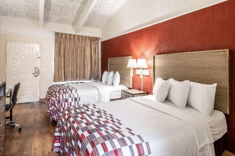 Номер Deluxe, Red Roof Inn Tampa Bay  St Petersburg