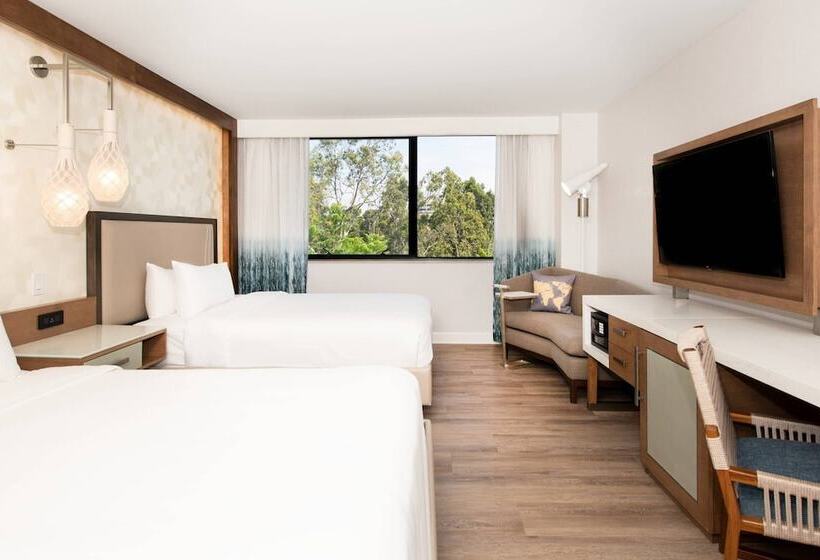 스탠다드 룸 더블 침대 2개, Renaissance Newport Beach