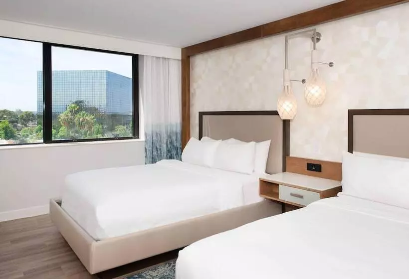 اتاق استاندارد با 2 تخت دوبل, Renaissance Newport Beach