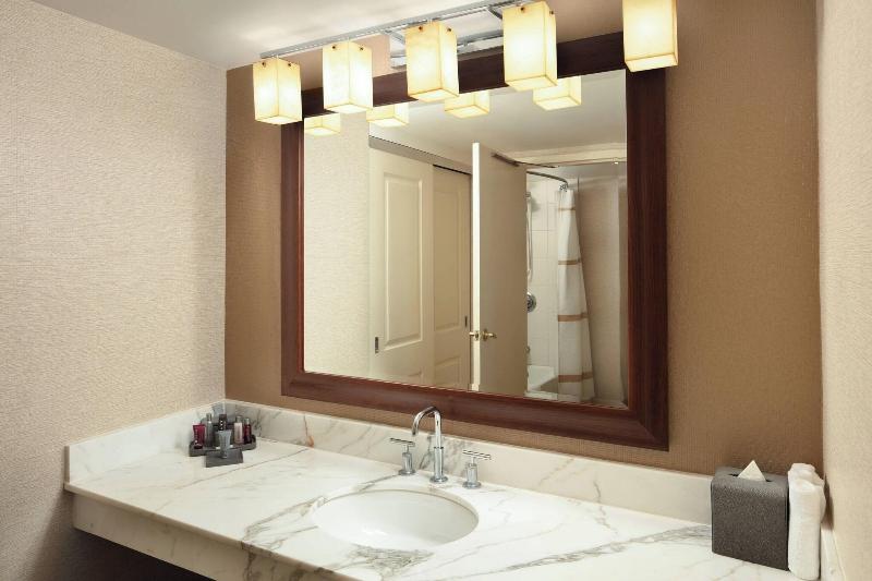 חדר סטנדרט עם מיטת קינג, San Diego Marriott La Jolla